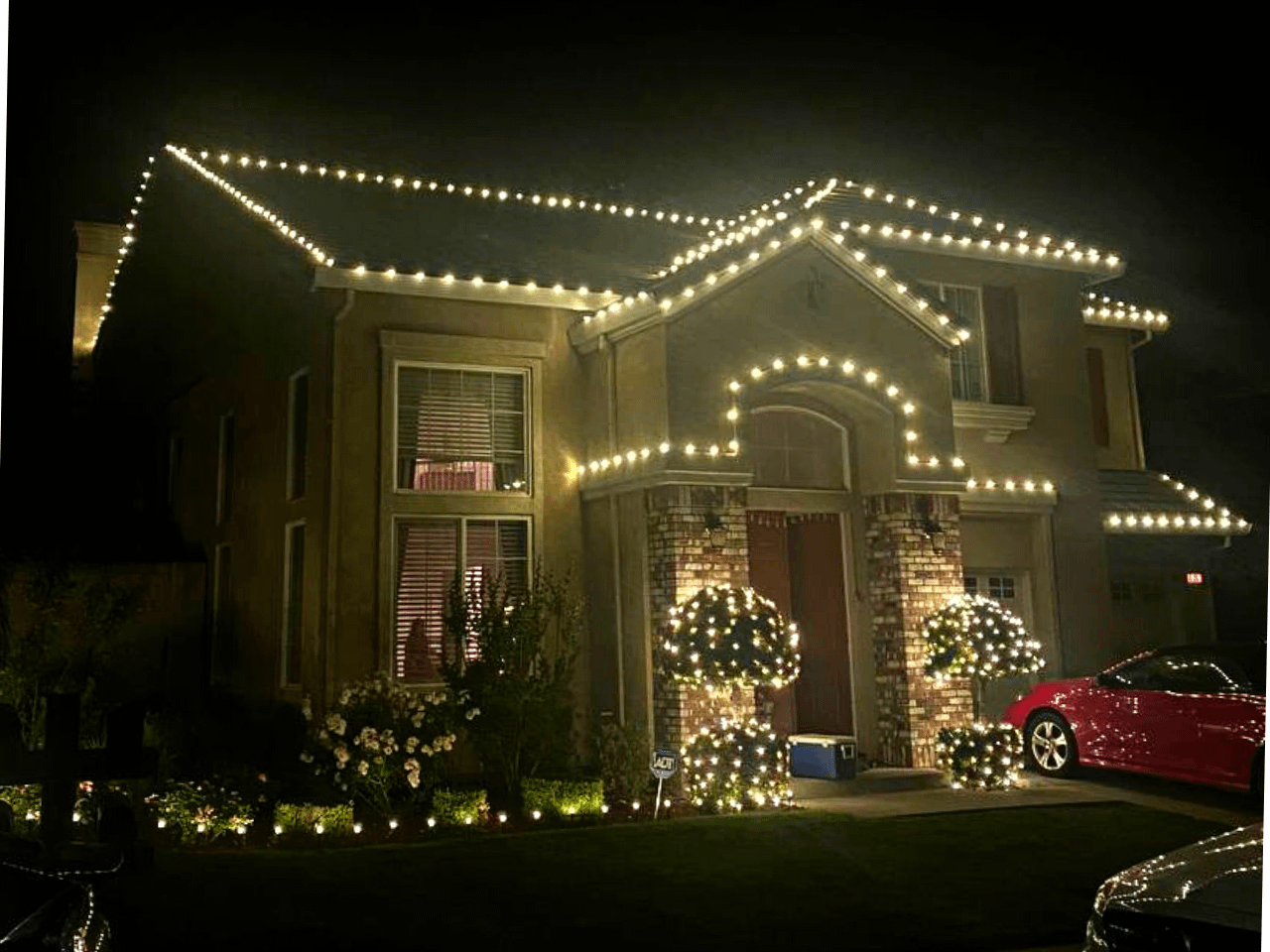 special christmas lights installation on a house